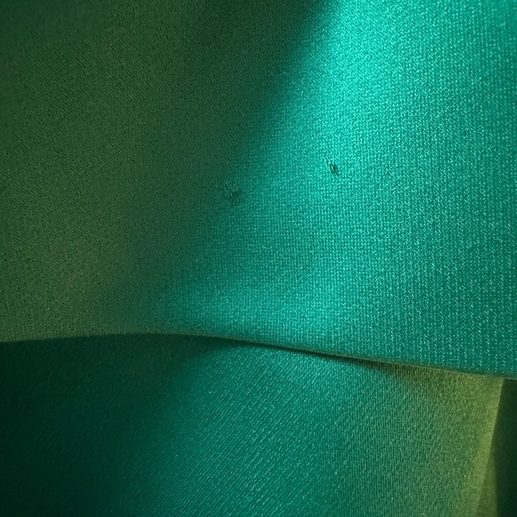 Deep green Ieena by Mac Duggal formal dress - Picture 4 of 8